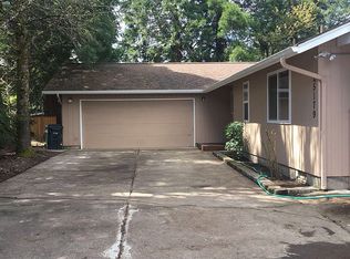 25179 Cheney Dr, Veneta, OR 97487