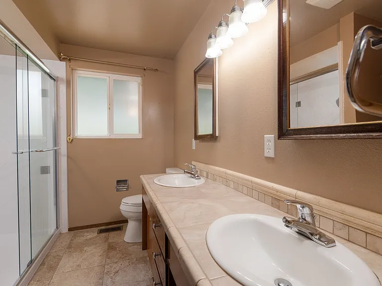 17656 SE 267th Pl — Photo 9