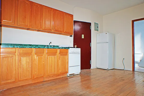 Rented by Best Apartments North Inc | media 21