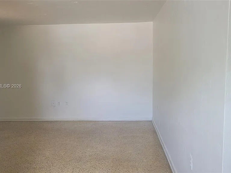 720 NW 27th Ct #5 — Photo 12
