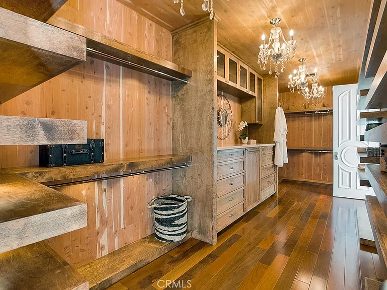 25504 Colette Way — Photo 45