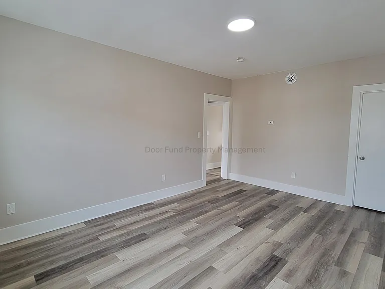 3A Clement St #5 — Photo 2