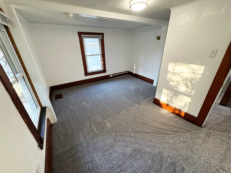 41 N Lancaster St — Photo 21