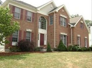 10 Adams Rd, Shrewsbury, MA 01545