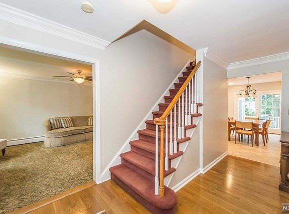 2nd image of 720 Birchwood Dr