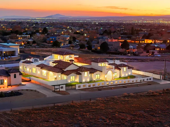10300 Signal Ave NE, Albuquerque, NM 87122
