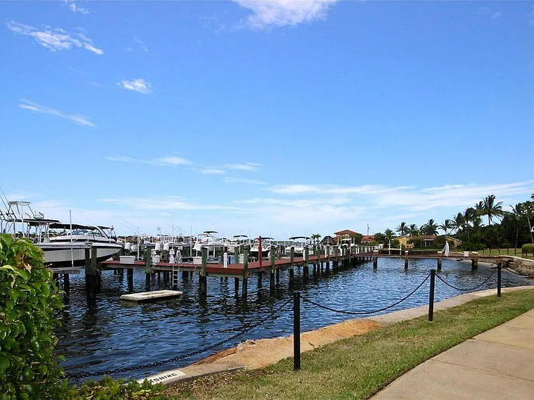 111 Yacht Club Way #305 — Photo 19