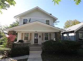 5122 Woodland Ave, Kansas City, MO 64110
