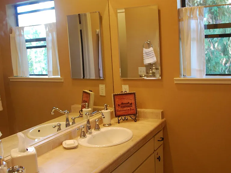 Upstairs Bath with Shower over Tub