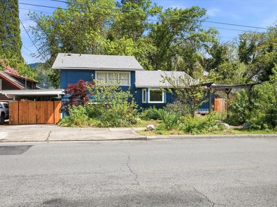 1335 NW Washington Blvd, Grants Pass, OR, 97526