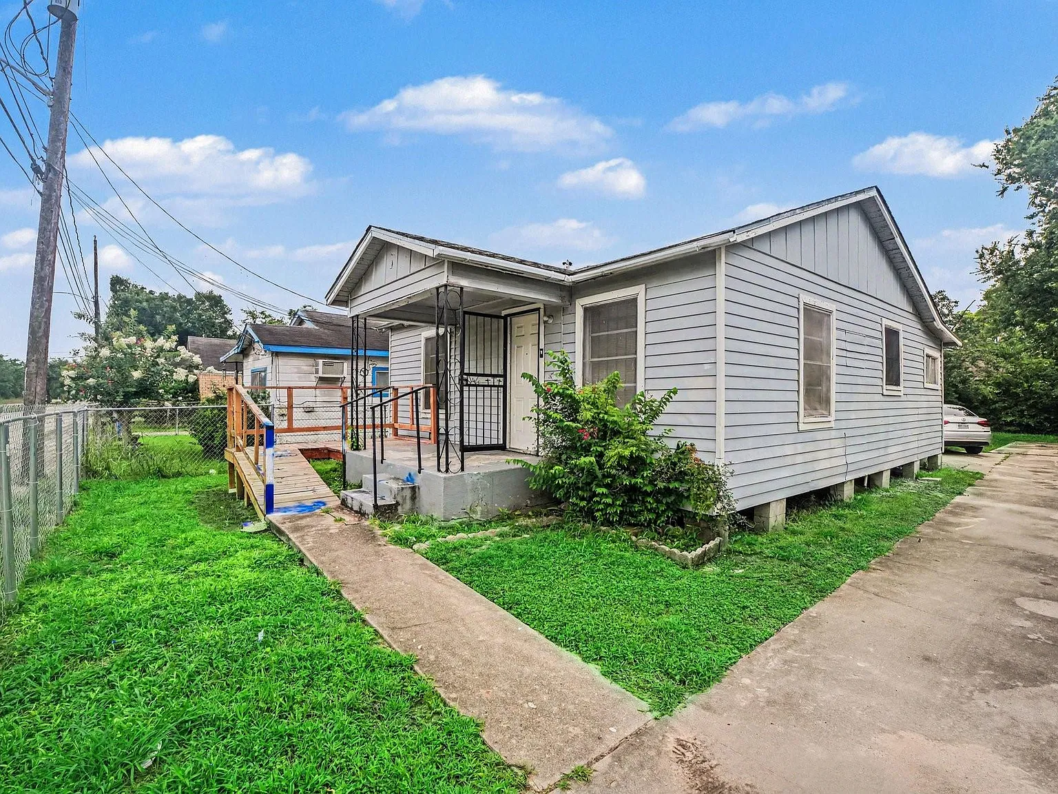 2 bed, 1.0 bath, 800 sqft, $1,375 — Photo 3