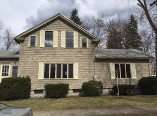 211 Davis St, Springfield, MA 01104