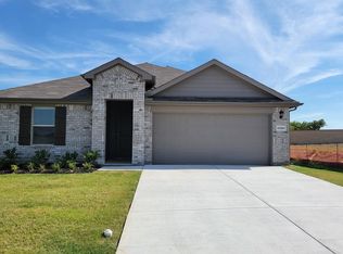 13561 Gunsmoke Ln, Cresson, TX 76035