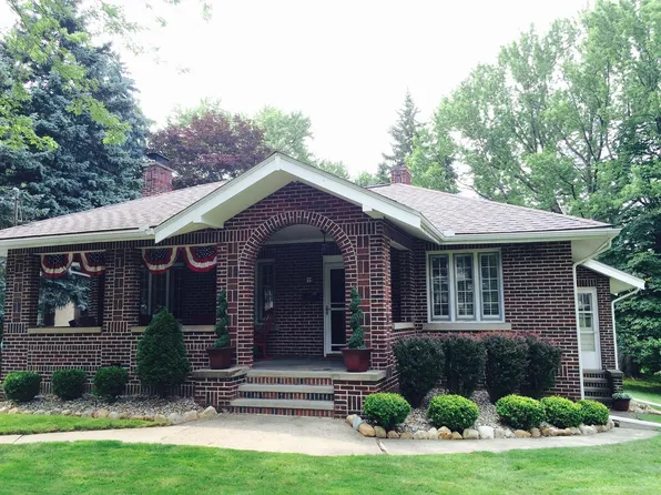 2535 Robindale Ave, Akron, OH 44312