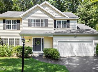93 Damascus Dr, Wilton, NY 12831
