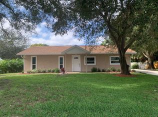 1975 19th Ave SW #4, Vero Beach, FL 32962