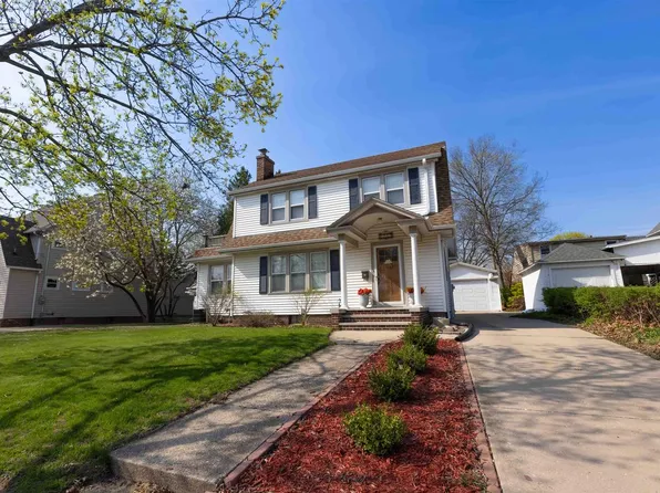 1219 Vista Avenue, Janesville, WI 53545