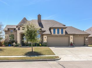 1015 Newington Cir, Forney, TX 75126