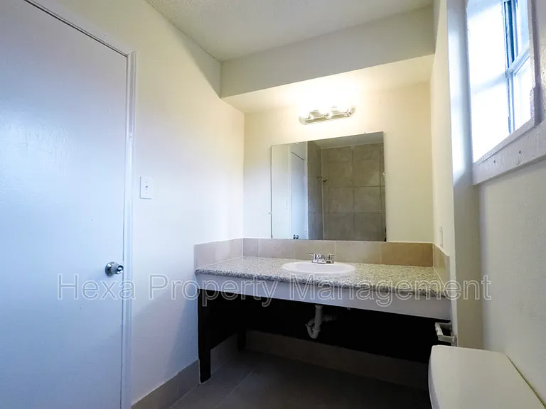6555 Brittmoore Rd — Photo 5