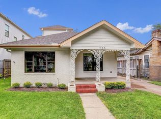 725 E 17th St, Houston, TX 77008