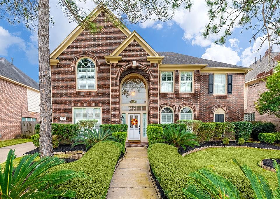 1st image of 2503 Lansing Cir