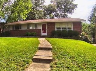 1138 Westleigh Ter, Ballwin, MO