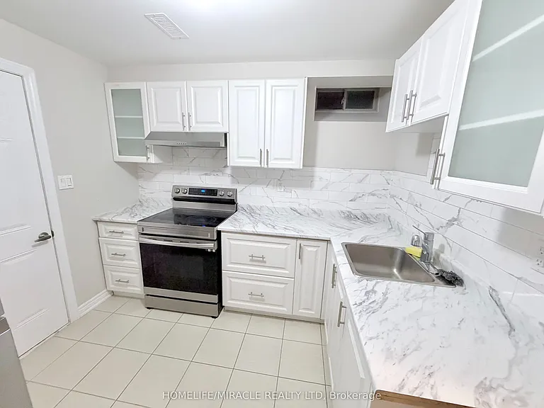 1284 Klondike Dr #BASEMENT — Photo 2
