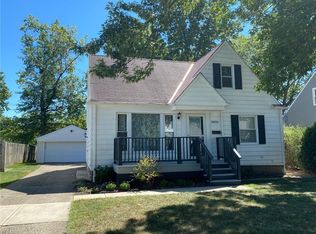 30026 Fern Dr, Willowick, OH 44095
