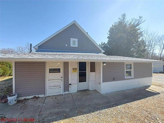 2nd image of 204 Water Ave #2