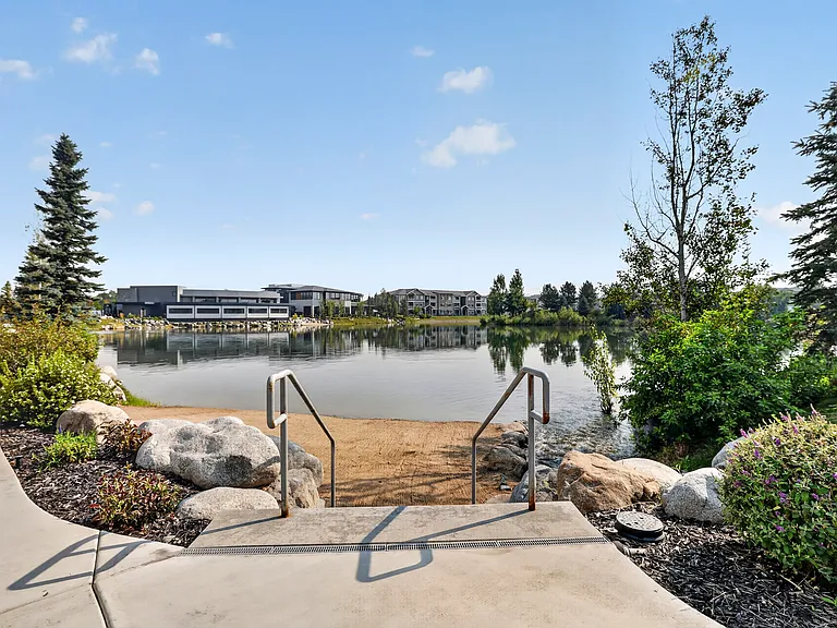2100 E Island Cove Ln — Photo 25