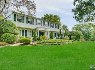 3 Hoverman Rd, Old Tappan, NJ 07675