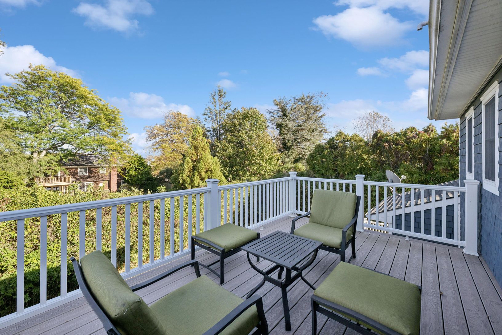 Deck off Primary