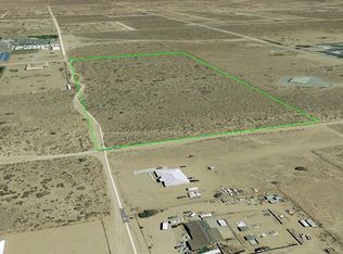 Avenal St, Phelan, CA 92371