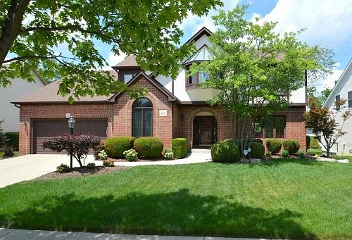 2nd image of 4810 Macallan Ct W