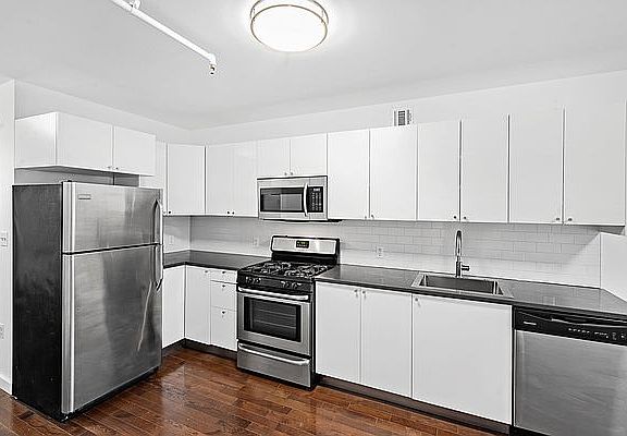 4th image of 623 W 142nd St APT 1D