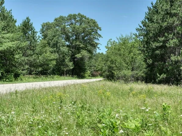 Cypress Ave, Friendship, WI 53934