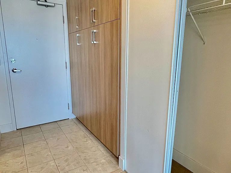 38 Lee Centre Dr #1907 — Photo 14