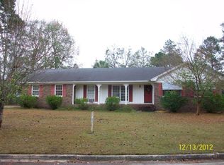 2311 Lakeview Dr, Valdosta, GA 31602