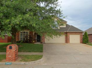2442 S Redwood Pl, Broken Arrow, OK 74012