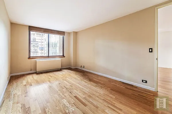 Rented by Halstead Real Estate | media 15