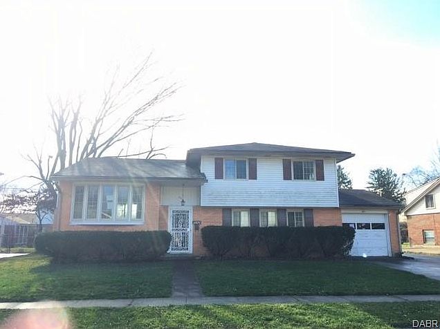 1st image of 3571 Castano Dr