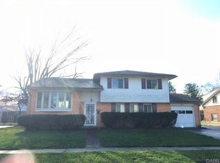 3571 Castano Dr, Dayton, OH 45416
