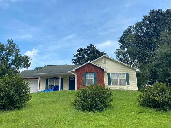 921 Warren St S, Quincy, FL 32351