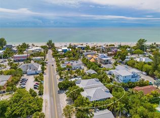 212 Pine Ave APT R, Anna Maria, FL 34216