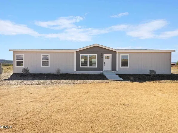 4101 E Dahlia Avenue, Rimrock, AZ 86335