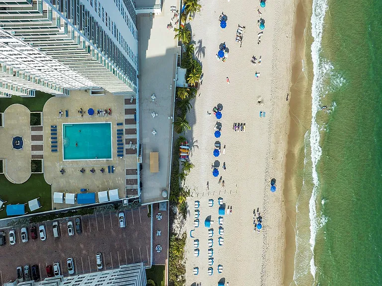 3900 Galt Ocean Dr #317 — Photo 47