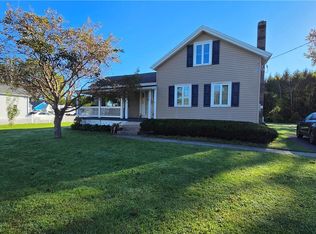 5013 S Gravel Rd, Medina, NY 14103