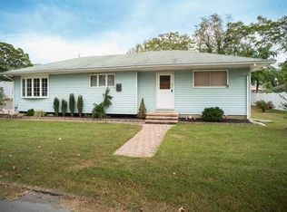 285 Devoe Ave, Monroe Township, NJ 08831