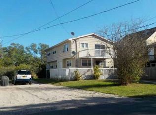 15 Pequot St, East Haven, CT 06512