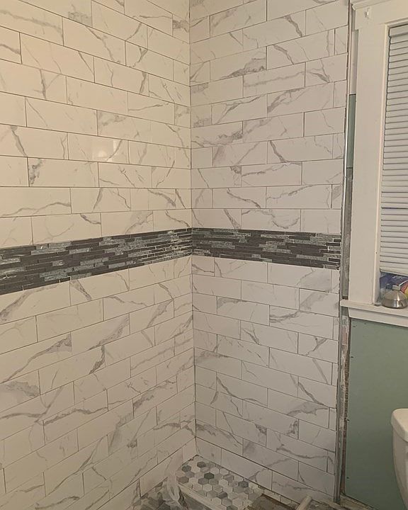 2nd image of 472 Sumner St APT 2